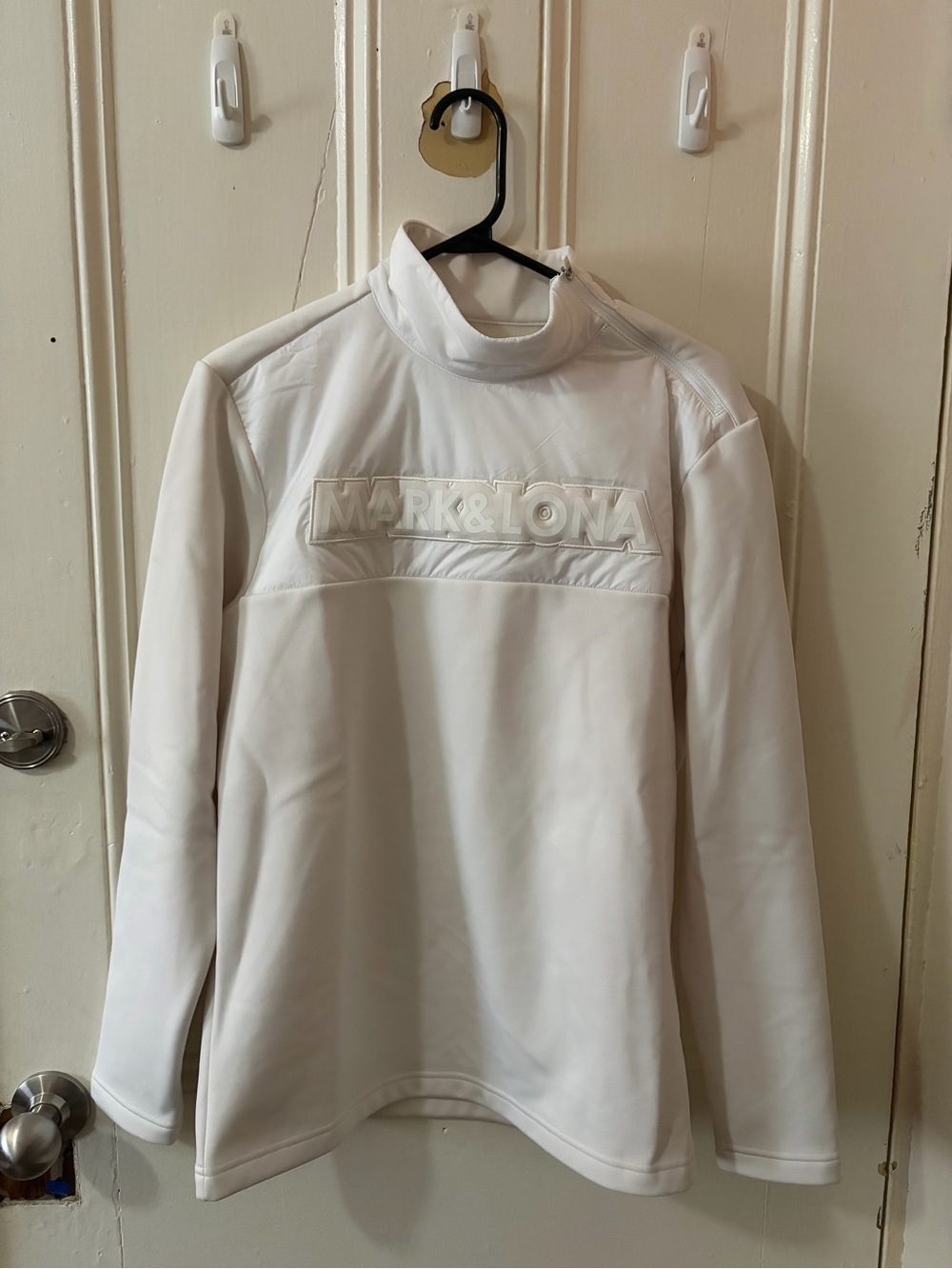 Women's White Ski Pullover Jacket